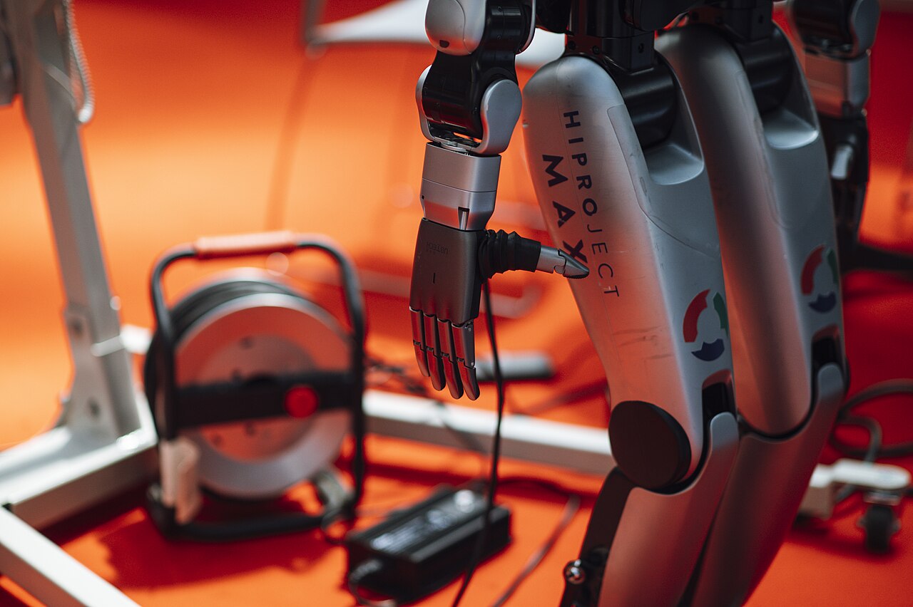 AI agents and tool use: language models that plan steps and call tools