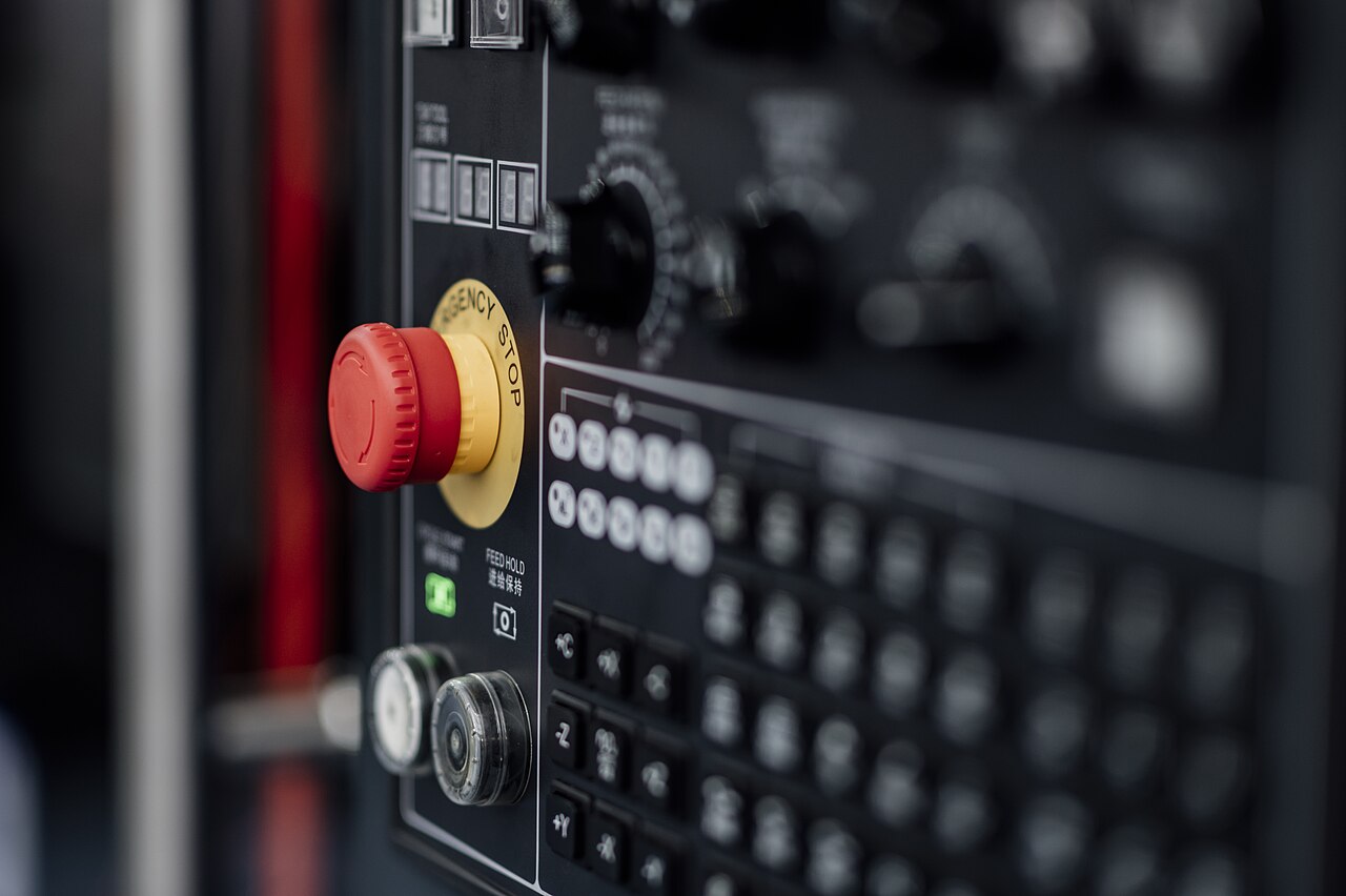 Hyperparameters: what they control and how grid and random search tune